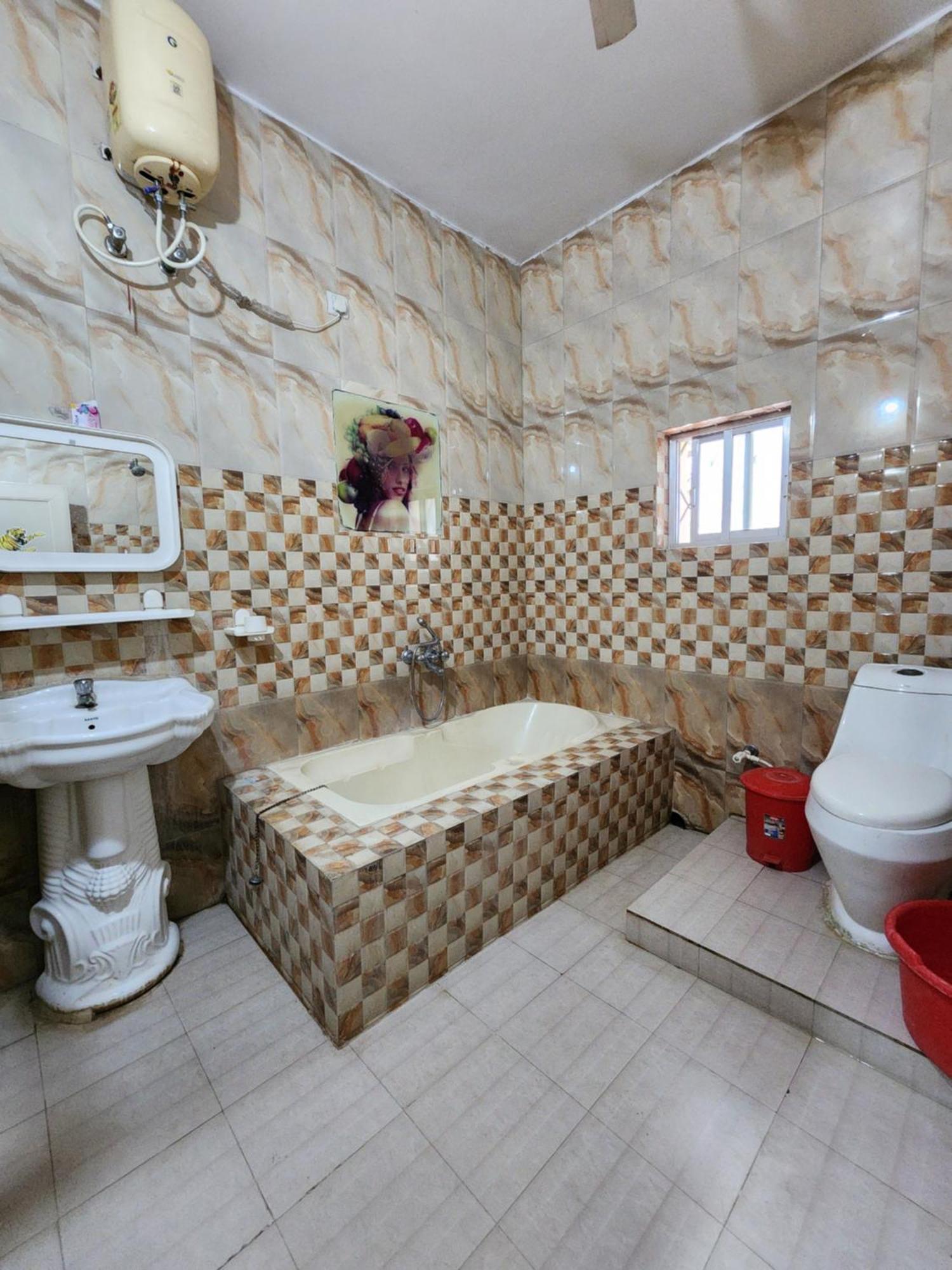Hotel Shri Durga Baripada Extérieur photo